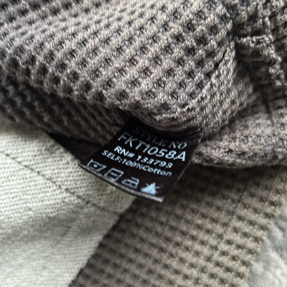 Pol On Solid Ground Frayed Oversized Top - image 6